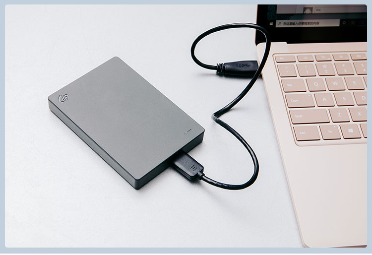 希捷（Seagate）移动硬盘 1TB USB3.0 简 2.5英寸 高速 轻薄 便携 兼容PS4 STJL1000400