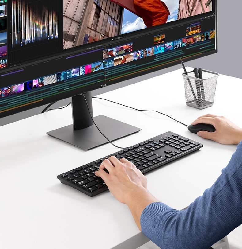 绿联（UGREEN）HD102 HDMI线4k高清线2.0版3D电脑电视连接数据线 圆线 5米 11193